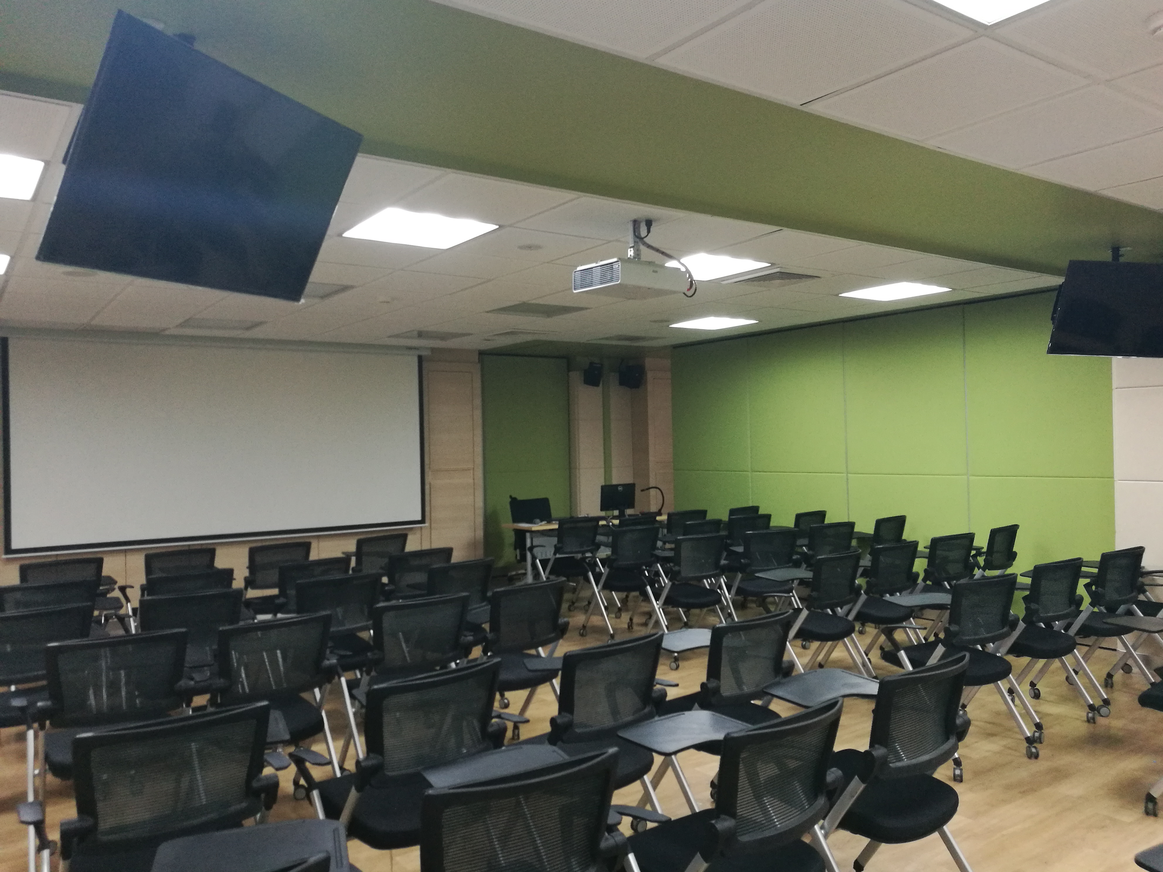 ห้องบรรยาย L1