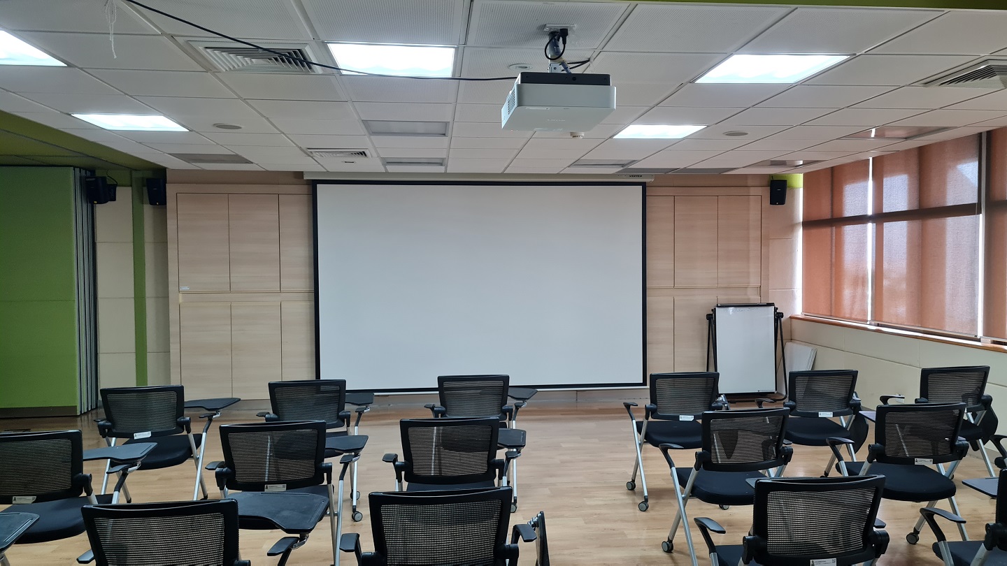 ห้องบรรยาย L2
